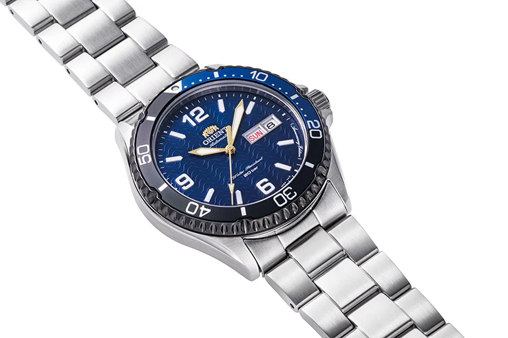 ORIENT RA-AA0822L Limited Edition Diver Sports Automatic Gents Metal Bracelet Strap Watch - Image 2
