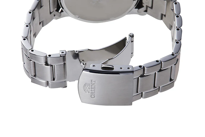 ORIENT RA-KV0002L  Sports Quartz Gents Metal Bracelet Strap Watch - Image 3