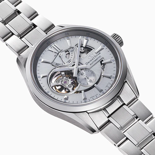 ORIENT STAR RE-AV0125S Contemporary Gents Metal Bracelet Strap Watch - Image 2