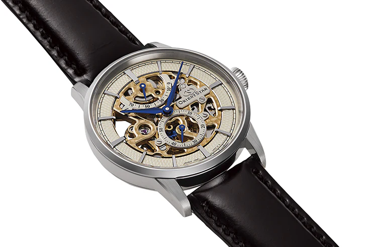 ORIENT STAR RE-AZ0004S Mechanical M45 Watch, Cordovan Strap - 38.8mm - Image 2