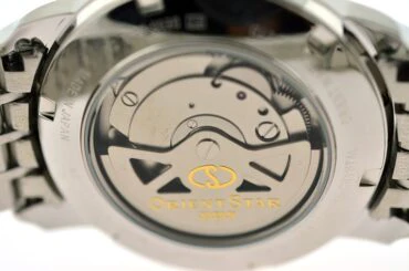 ORIENT STAR SDE00001 White Dial Two Tone Gold and Silver Stainless Steel Bracelet Automatic Men’s Watch - Image 5